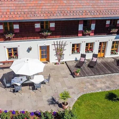 Apartment Haus Schitter *