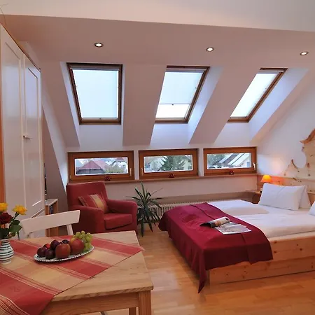 Apartment Haus Schitter *